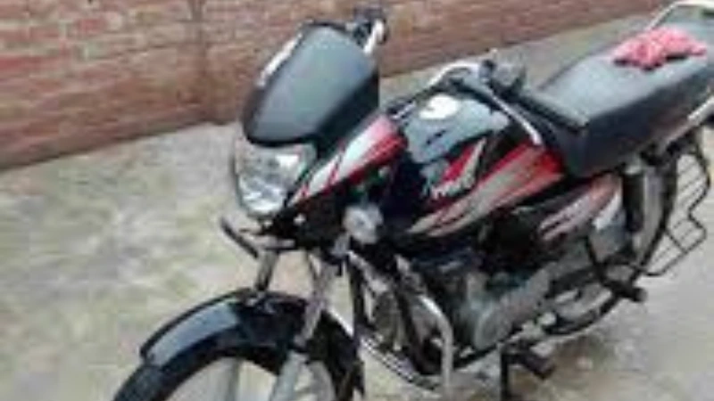 HF Deluxe bike service in kota rajasthan